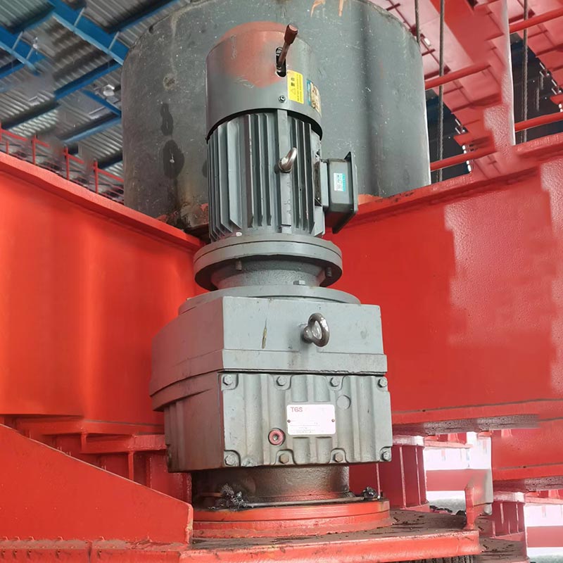 D Series Solid Shaft Helical Variable Speed Gear Motor
